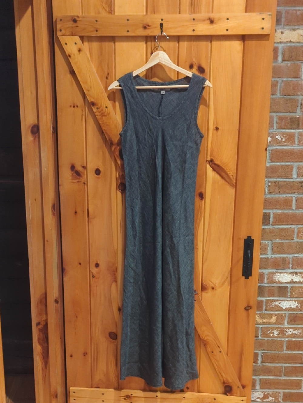 Flax Sleeveless V-Neck Maxi Dress in Heather Gray